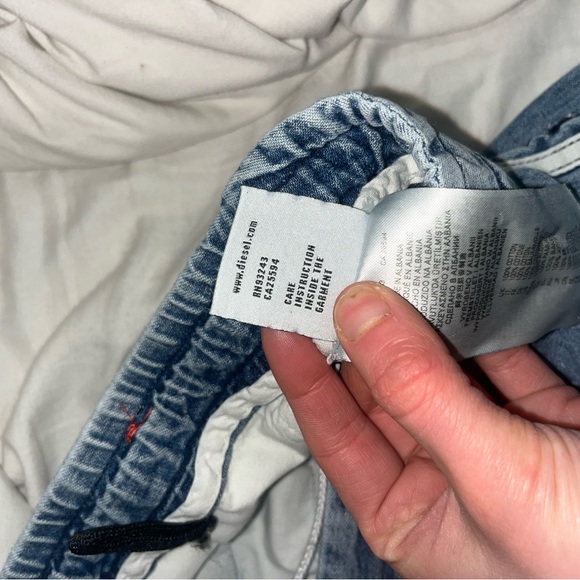 DIESEL D-Vulkos 0EIAQ Straight Mens Blue Jeans - Picture 6 of 10